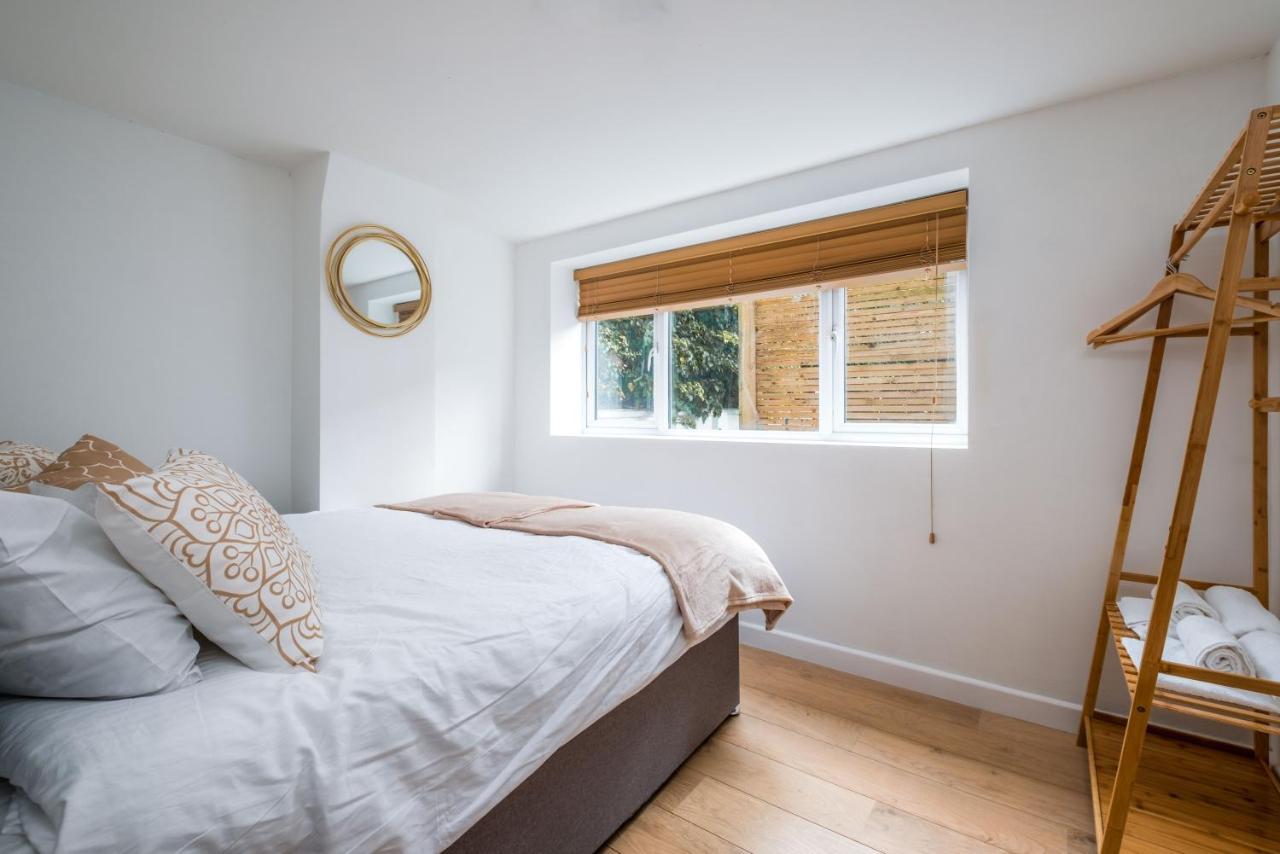 Cosy Flat In Free Parking Area, Next To Bus Stop Hove Exterior foto