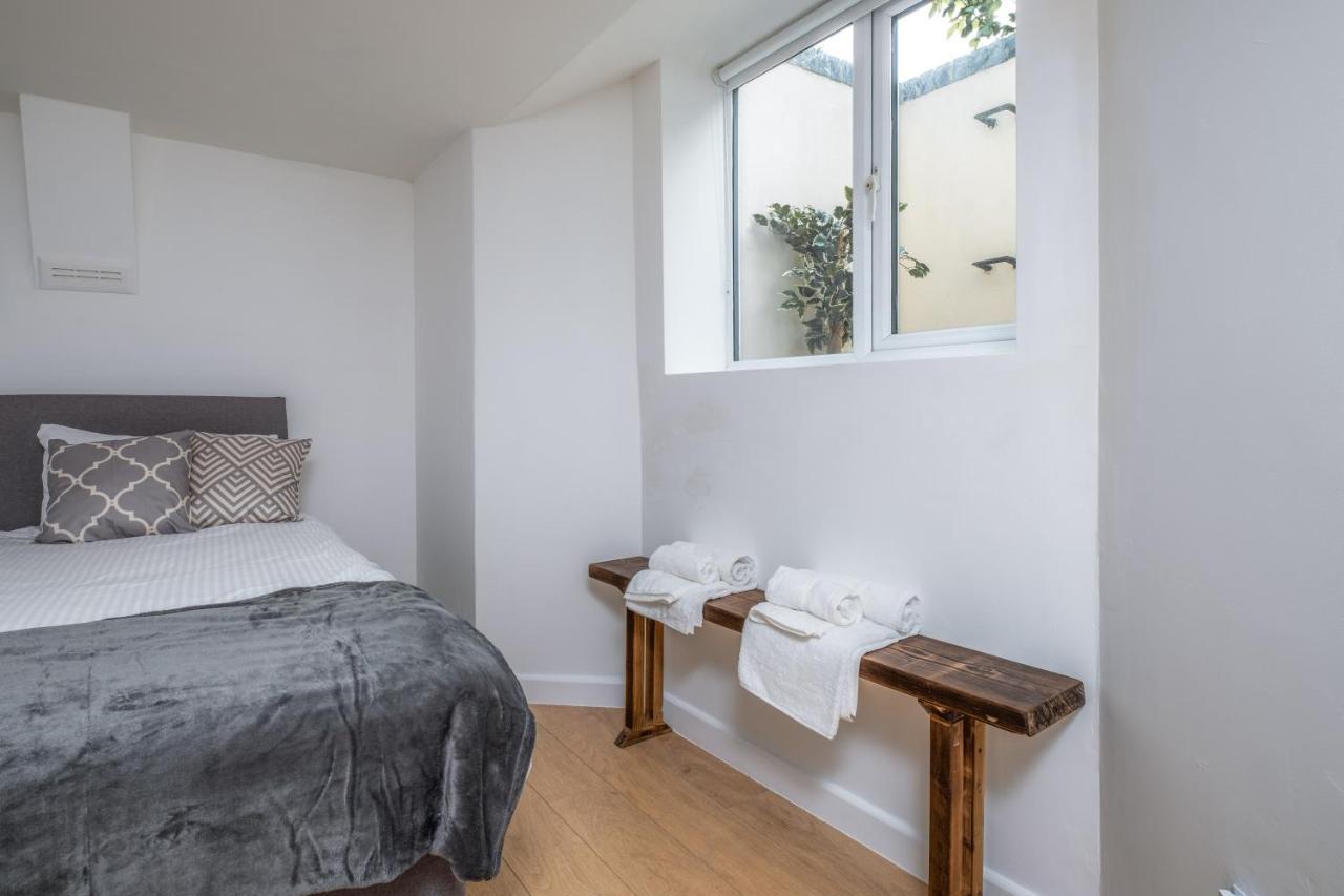 Cosy Flat In Free Parking Area, Next To Bus Stop Hove Exterior foto